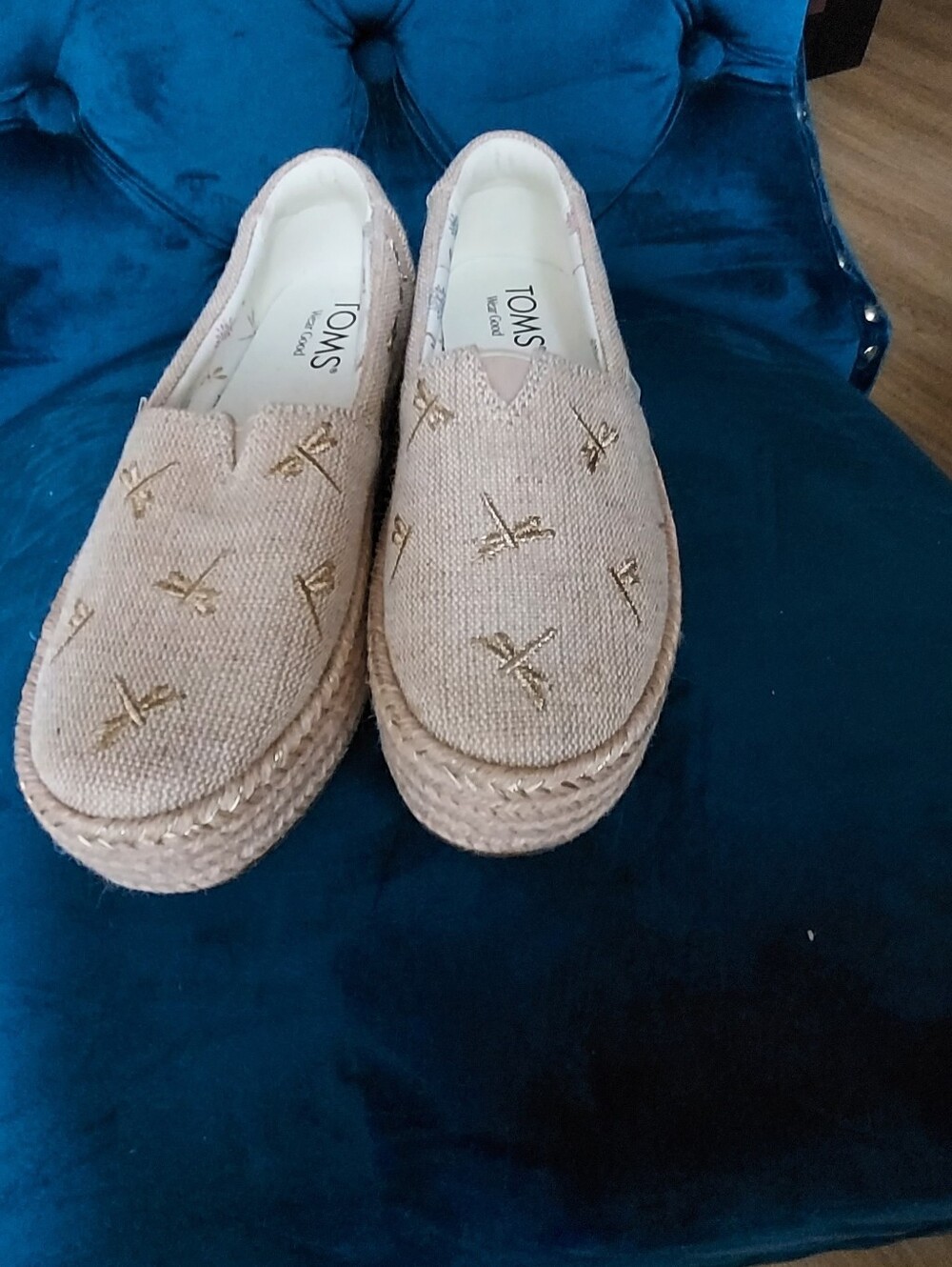 Beige Platform Espadrille Slip-On Shoes With Gold Dragonflies - Picture 5 of 7